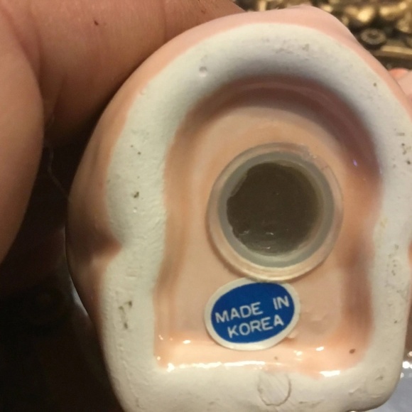 Vintage Anthropomorphic Pig Salt and Pepper Shaker Set. Made in Korea -used - Picture 7 of 7